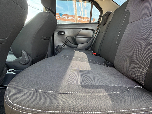 Renault Logan Stepway Life City, 2022 года, пробег 148608 км