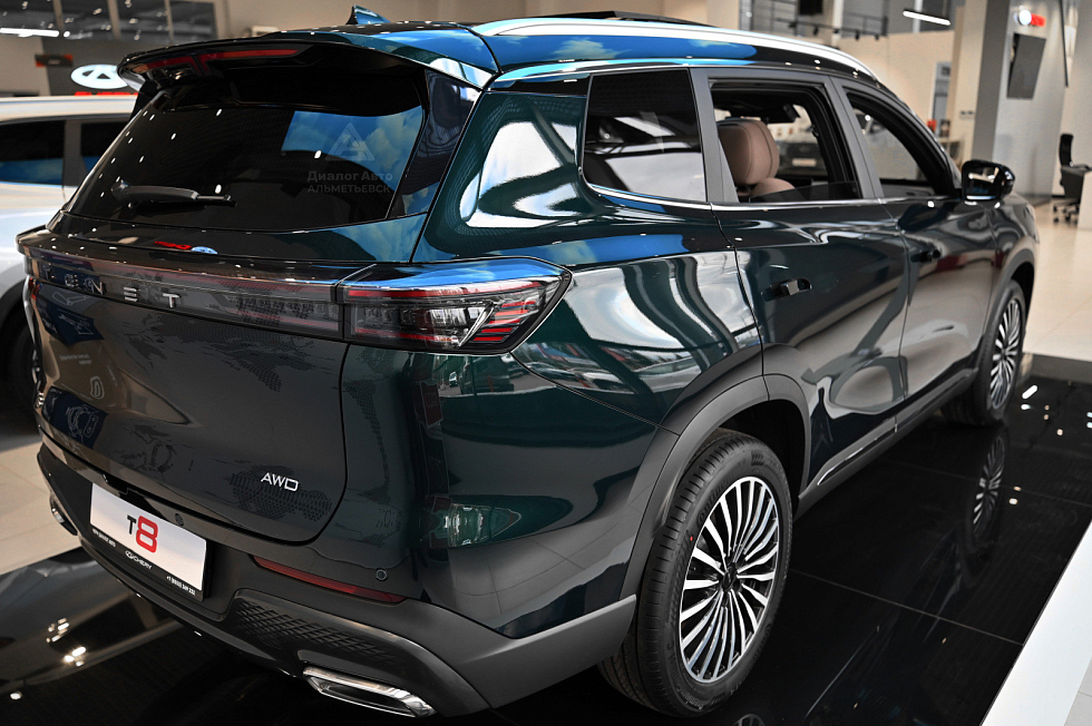 Tenet T8 Ультра 4WD, зеленый