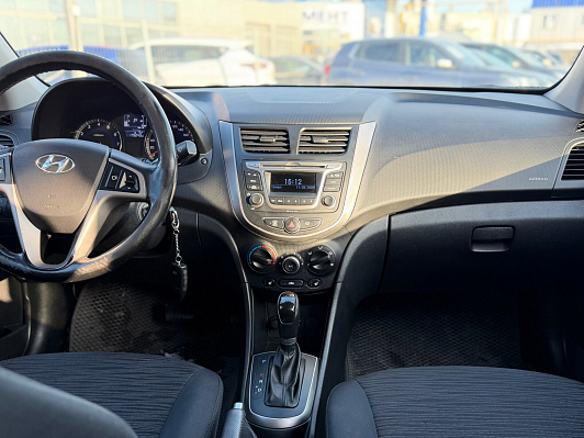 Hyundai Solaris Comfort, 2015 года, пробег 174960 км
