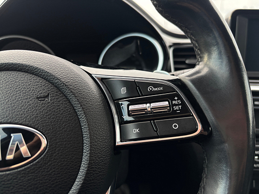 Kia Ceed Premium, 2019 года, пробег 63760 км