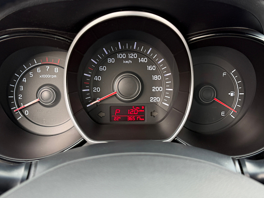 Kia Rio Comfort Аудио, 2015 года, пробег 37000 км