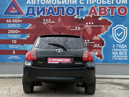 Toyota Auris, 2007 года, пробег 310000 км