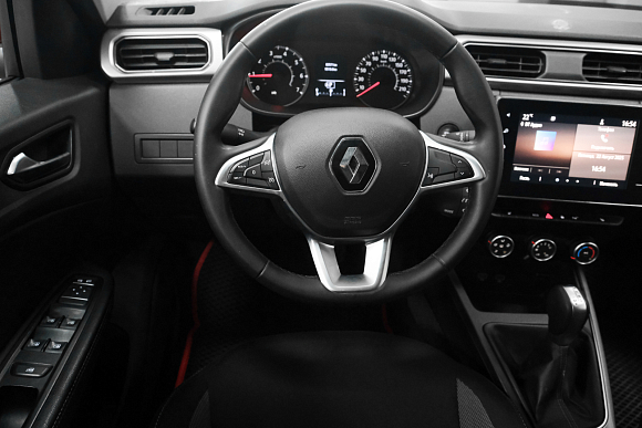 Renault Arkana Drive, 2021 года, пробег 83450 км