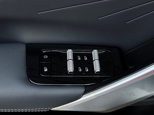 Geely Atlas Flagship, 2023 года, пробег 35752 км
