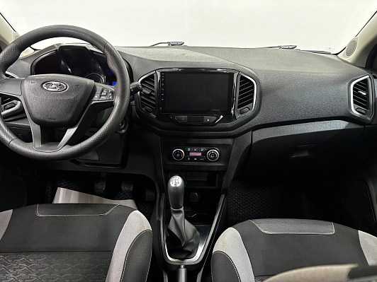Lada (ВАЗ) XRAY Luxe Prestige (2018-2021), 2017 года, пробег 97627 км