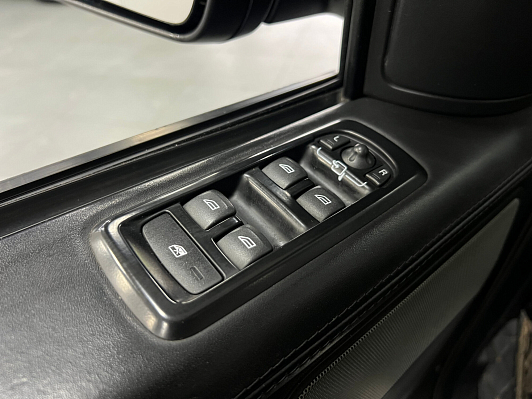 Land Rover Range Rover Sport AUTOBIOGRAPHY, 2013 года, пробег 303479 км