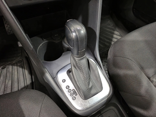 Volkswagen Polo Comfortline, 2019 года, пробег 91424 км
