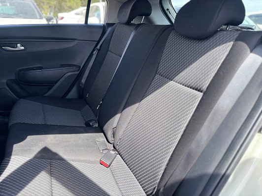 Kia Rio Luxe, 2018 года, пробег 114338 км