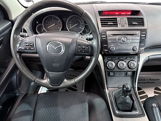 Mazda 6 Touring, 2011 года, пробег 240000 км