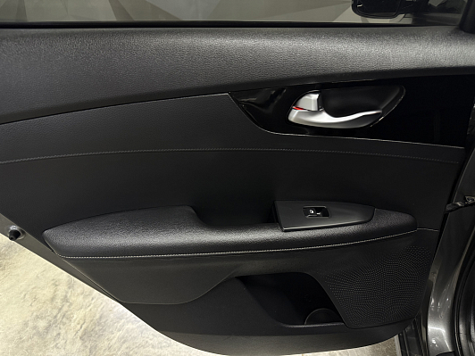 Kia Cerato Лига Европы, 2019 года, пробег 130824 км