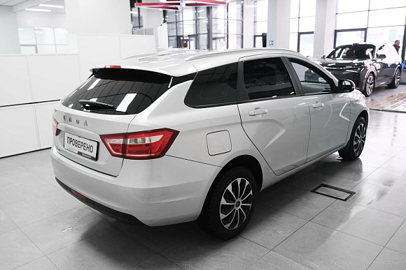Lada (ВАЗ) Vesta Comfort, 2021 года, пробег 143730 км