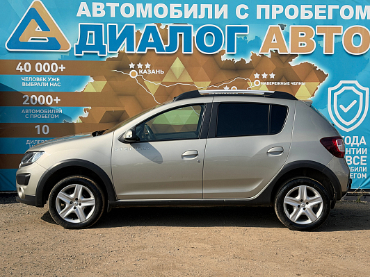 Renault Sandero Privilege, 2017 года, пробег 80000 км