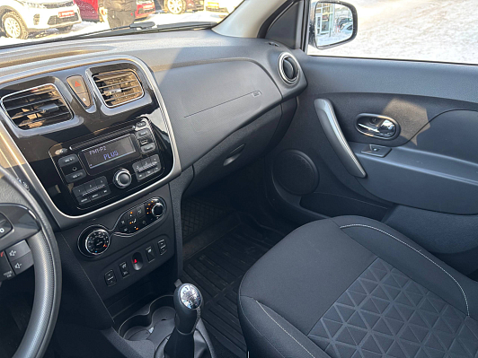 Renault Sandero Privilege, 2016 года, пробег 80083 км