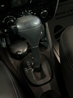 Nissan Terrano, 2014 года, пробег 118000 км