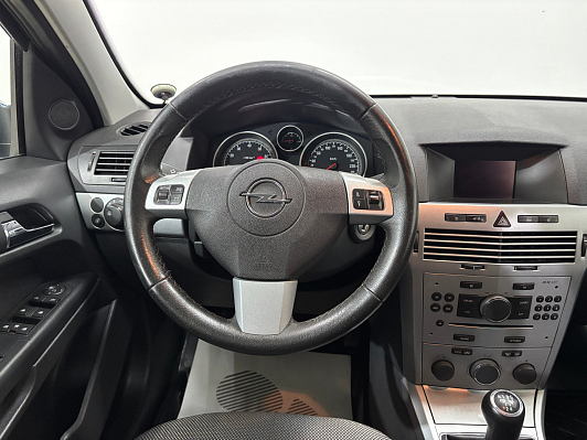 Opel Astra Cosmo, 2011 года, пробег 127178 км