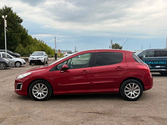 Peugeot 308 Active, 2012 года, пробег 141033 км