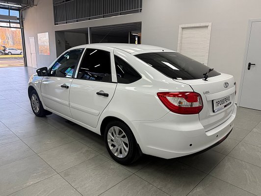 Lada (ВАЗ) Granta Comfort Multimedia Glonass 21911-51-00D, 2017 года, пробег 223000 км