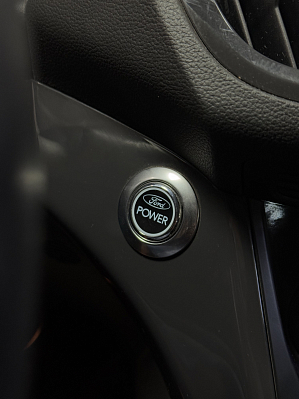 Ford Kuga Titanium, 2013 года, пробег 113700 км