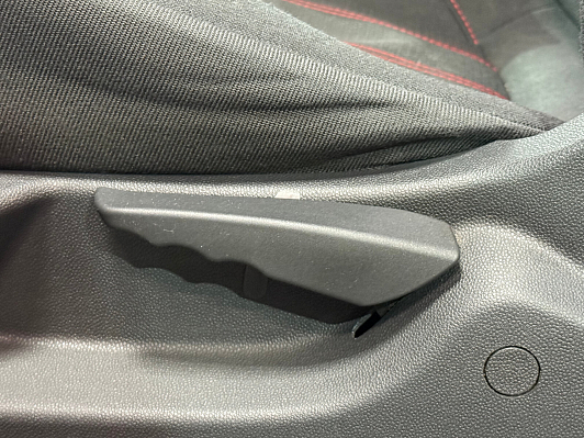 Opel Corsa, 2011 года, пробег 134608 км