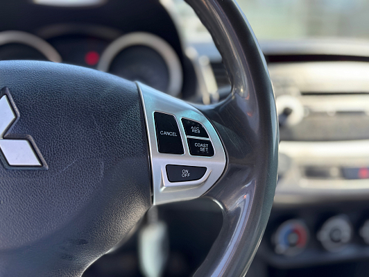 Mitsubishi Lancer, 2010 года, пробег 239213 км