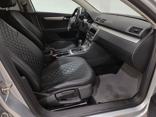 Volkswagen Passat Trendline, 2013 года, пробег 173906 км