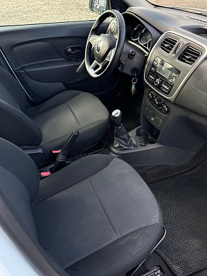 Renault Logan Drive, 2021 года, пробег 93070 км