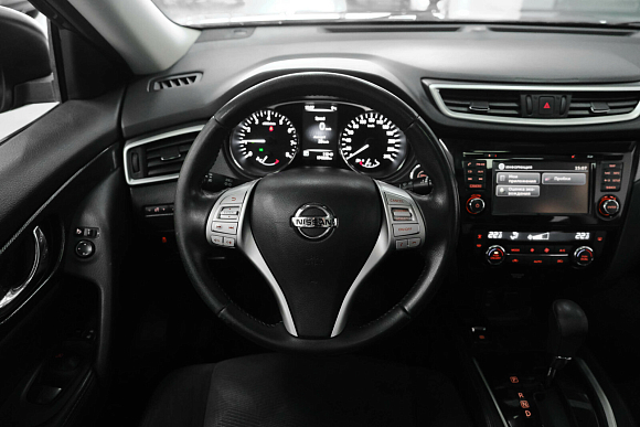 Nissan X-Trail SE+, 2015 года, пробег 174525 км