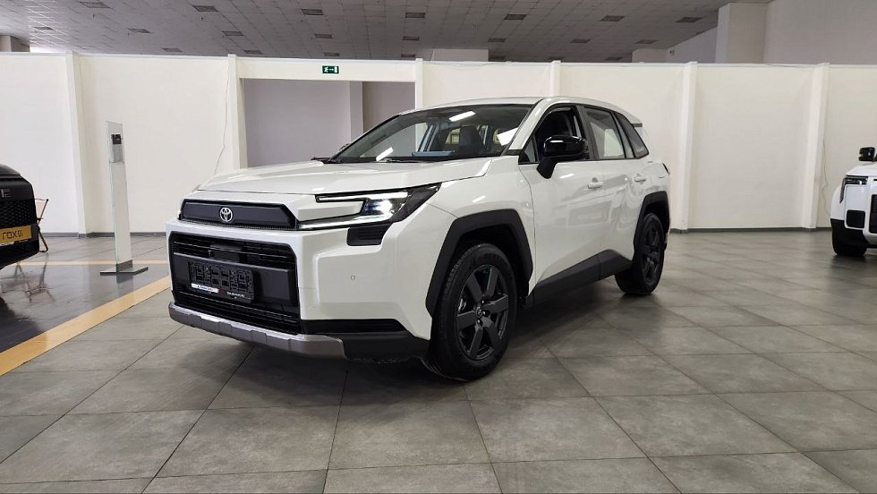 Toyota RAV4 Luxury, белый