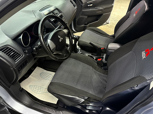 Mitsubishi ASX Invite, 2012 года, пробег 257797 км