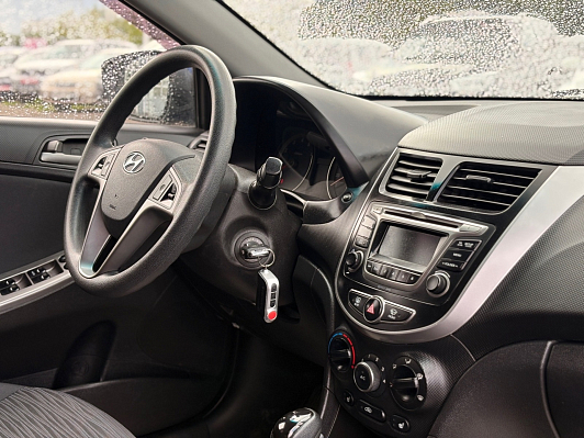 Hyundai Solaris Comfort, 2015 года, пробег 124581 км