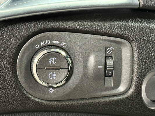 Cadillac SRX, 2012 года, пробег 241083 км