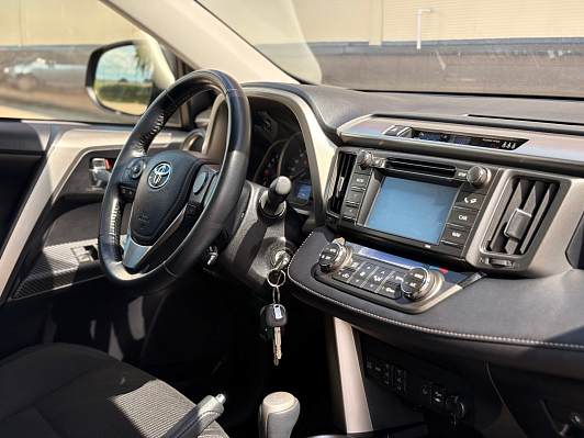 Toyota RAV4, 2014 года, пробег 50890 км