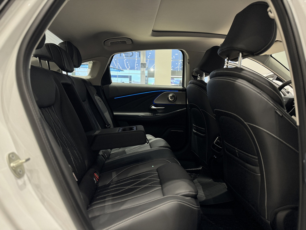 Chery Arrizo 8 Ultra Black, белый