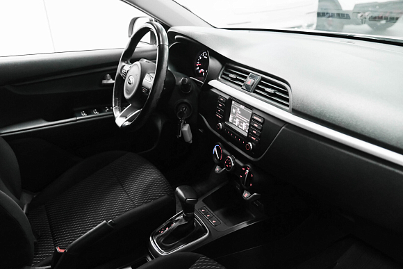 Kia Rio Comfort, 2018 года, пробег 65300 км