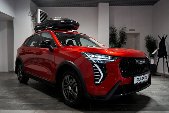 Haval Jolion Tech+, красный