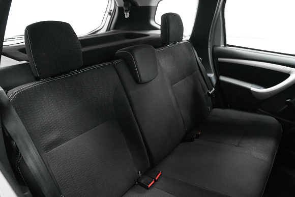 Nissan Terrano Elegance, 2019 года, пробег 20000 км