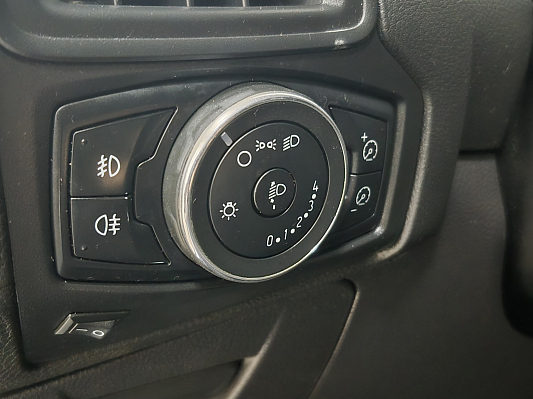 Ford Focus SYNC Edition, 2011 года, пробег 240456 км