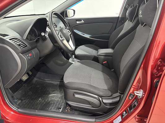 Hyundai Solaris, 2011 года, пробег 154000 км