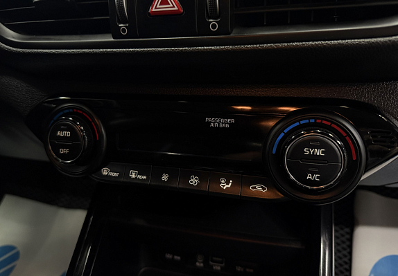 Kia Cerato Лига Европы, 2019 года, пробег 130824 км
