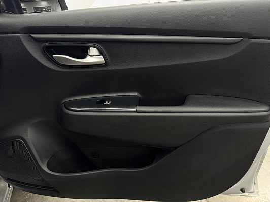 Kia Rio Comfort, 2019 года, пробег 130626 км