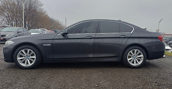 BMW 5 серии, 2016 года, пробег 235039 км