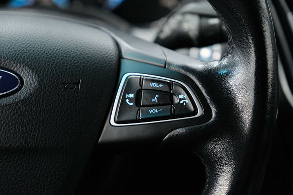 Ford Focus Titanium, 2017 года, пробег 87409 км