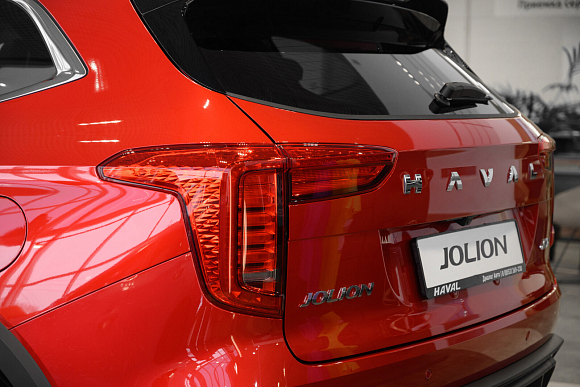 Haval Jolion Elite, красный