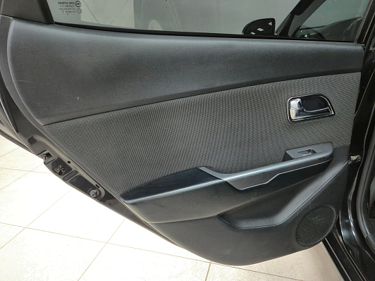 Kia Rio, 2012 года, пробег 211519 км