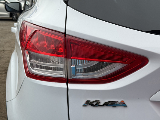 Ford Kuga Titanium, 2014 года, пробег 130486 км