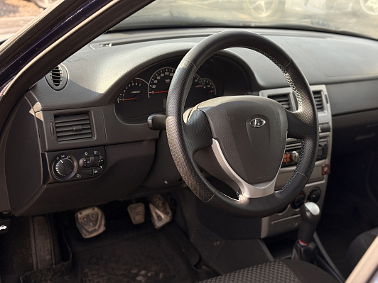 Lada (ВАЗ) Priora Норма, 2013 года, пробег 129948 км