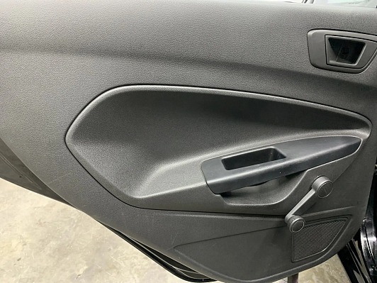Ford Fiesta Ambiente, 2016 года, пробег 250638 км