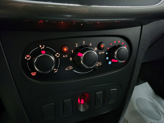 Renault Sandero Stepway Life, 2021 года, пробег 11835 км