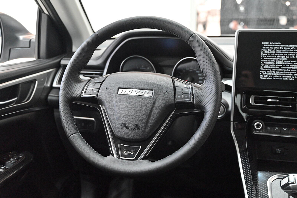 Haval M6 Оптимум, серый