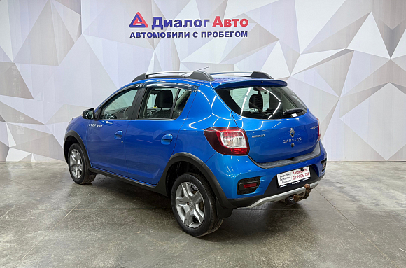 Renault Sandero Stepway Life, 2019 года, пробег 82979 км